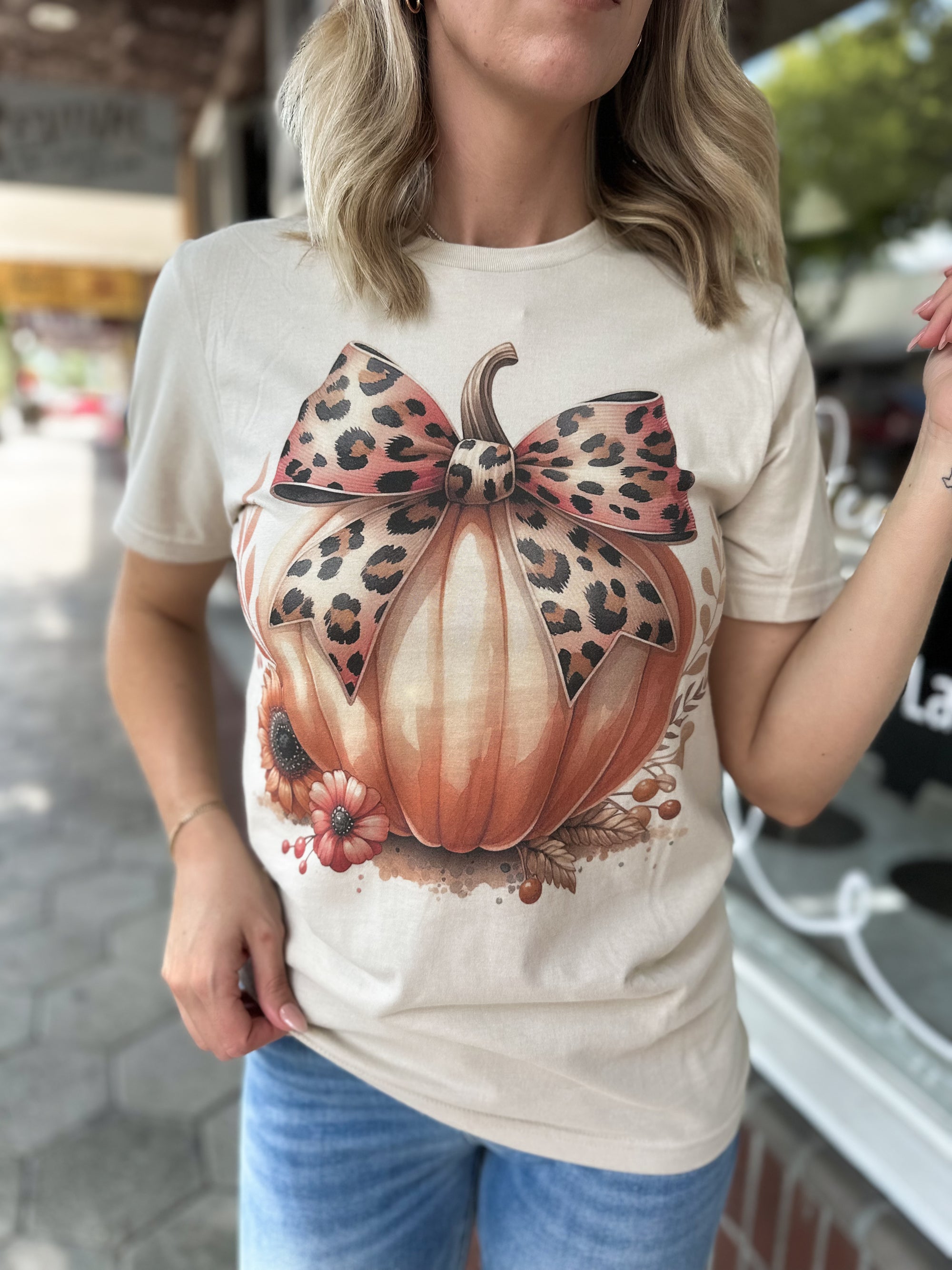 Pumpkin Cheetah Bow Tee