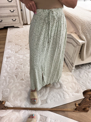 Know Me Best Center Slit Maxi Skirt