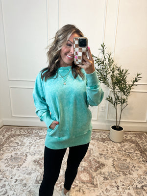 Change Of Plans Acid Wash Pullover - Kelly Green