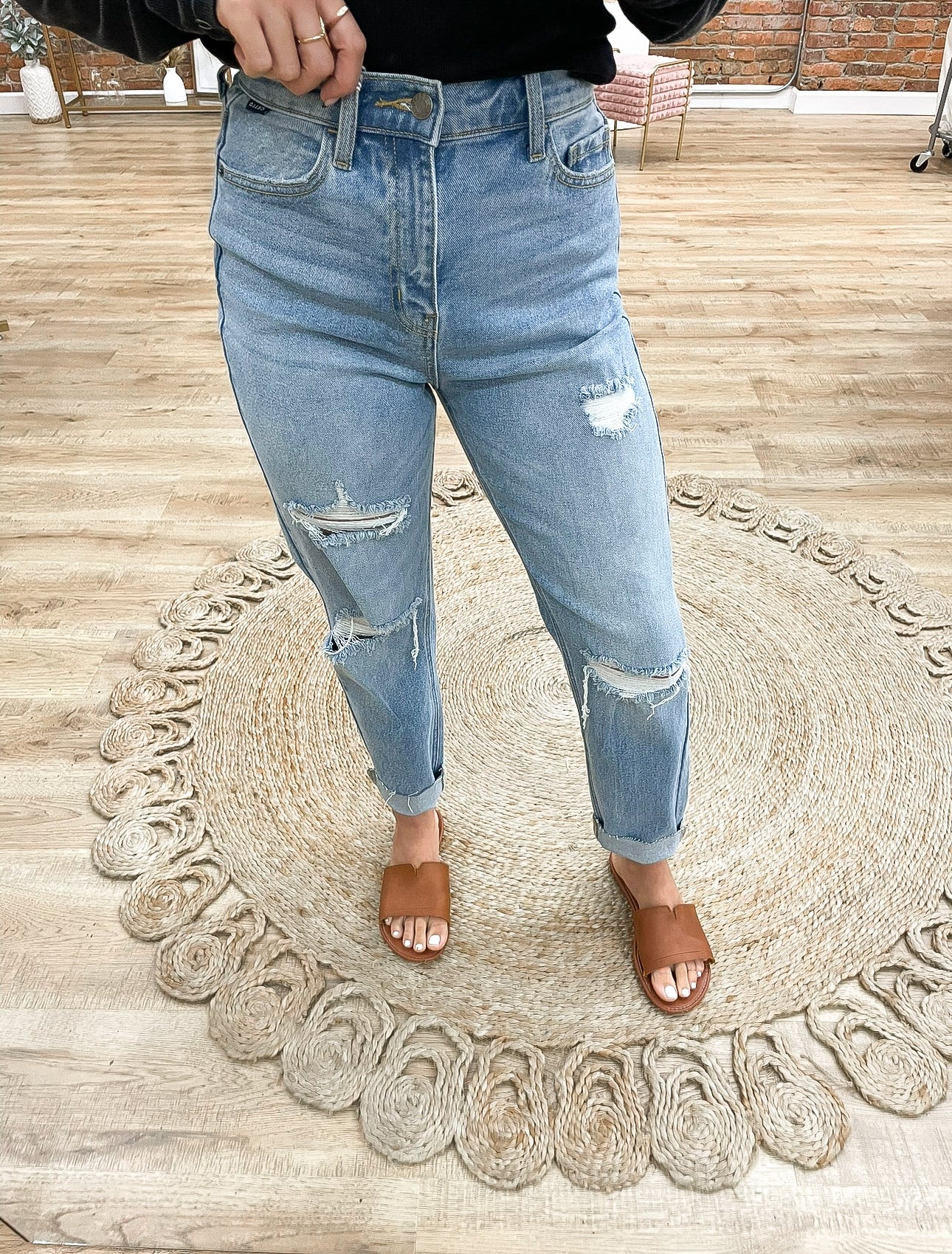 Emery High Rise Ankle Mom Jeans