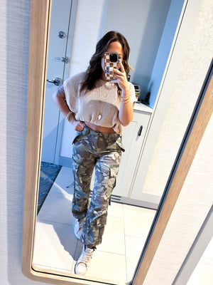 Captain Mid Rise Camo Cargo Pants