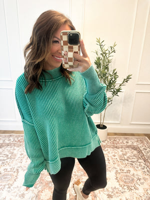 Falling Fast Oversized Cropped Sweater - Kelly Green