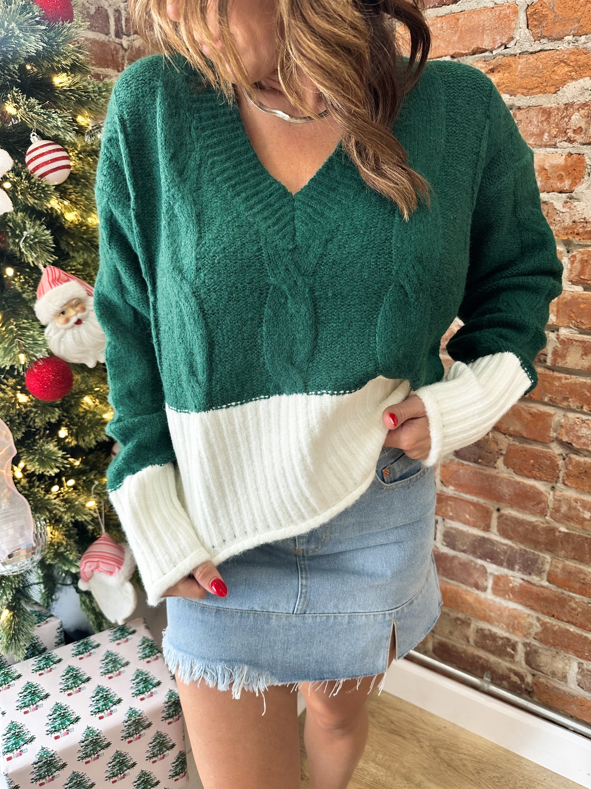 Made For More Cropped Sweater - Hunter/Ivory